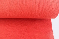 红色条纹地毯